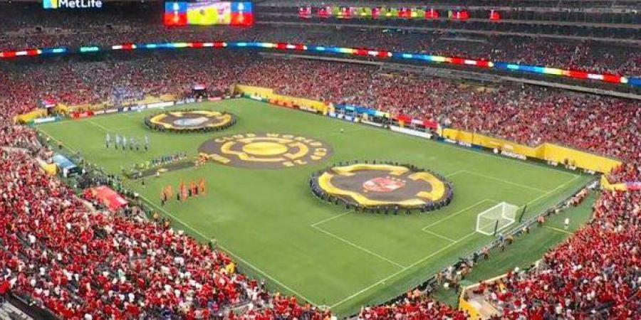 صرخة الفراعنة.. كيف تتحول الجالية المصرية في المدرجات إلى اللاعب رقم 12؟