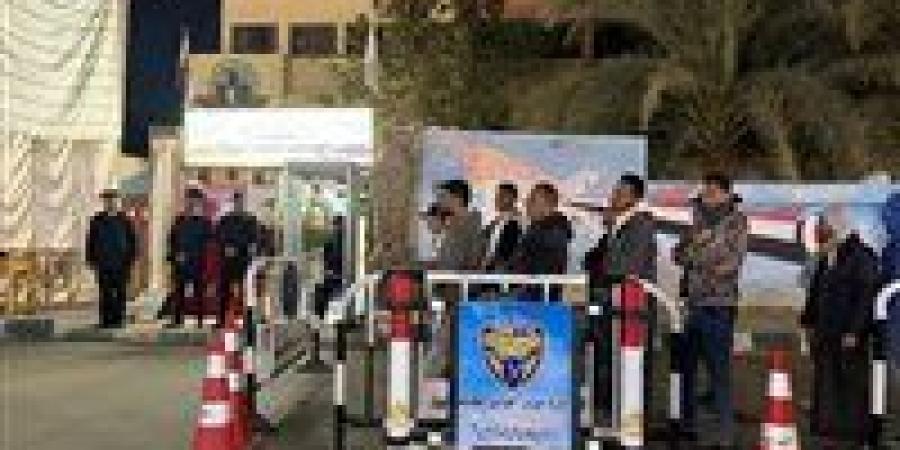 برلمان 2025.. الناخبون يتوافدون على لجان التصويت في الوادي الجديد