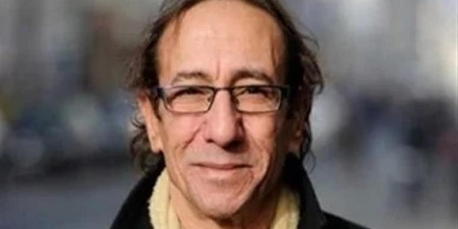 كان فاتح دراعاته للكل..طه دسوقي ينعي الناشر محمد هاشم