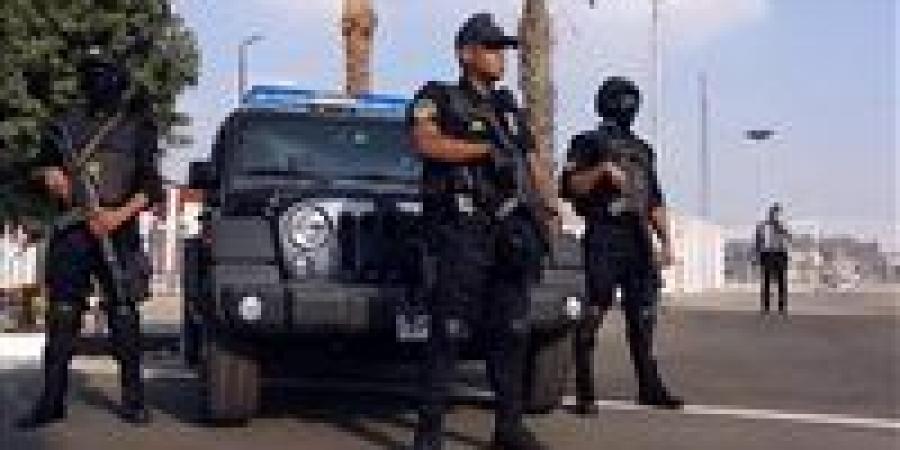 بـ سلاح ومخدرات.. مصرع تاجر مخدرات في تبادل إطلاق نار مع قوات الأمن بقنا