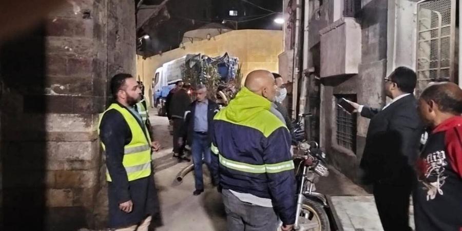 "الأوقاف"
      تكشف
      آخر
      التطورات
      بشأن
      عملية
      ترميم
      مسجد
      سيدي
      مدين
      الأشموني