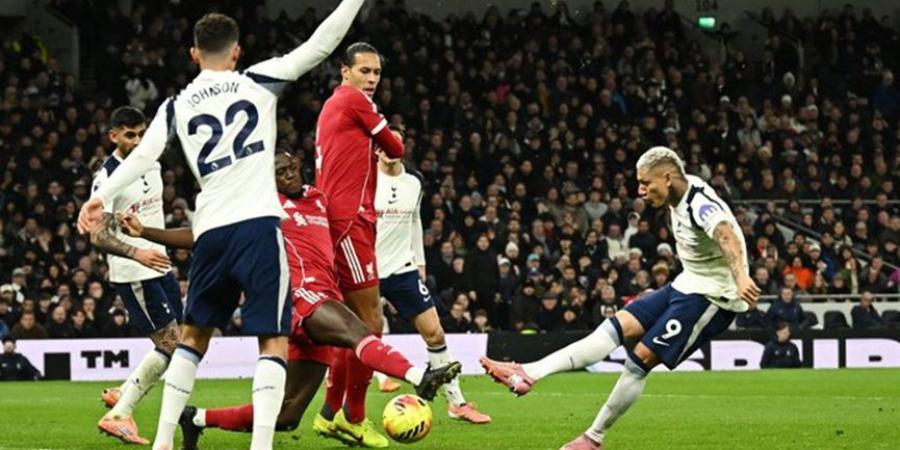 طردان
      وإثارة
      حتى
      الدقيقة
      100..
      ليفربول
      يهزم
      توتنهام
      هوتسيبر
      (1/2)
      في
      الدوري
      الإنجليزي
      الممتاز