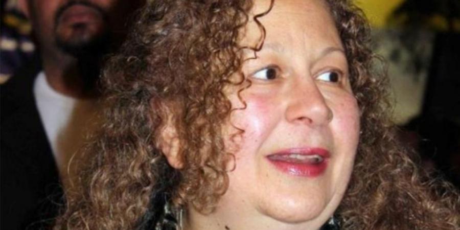 أبرزهم
      شريهان
      ومحمد
      صبحي..
      النجوم
      يعلقون
      على
      وفاة
      سمية
      الألفي