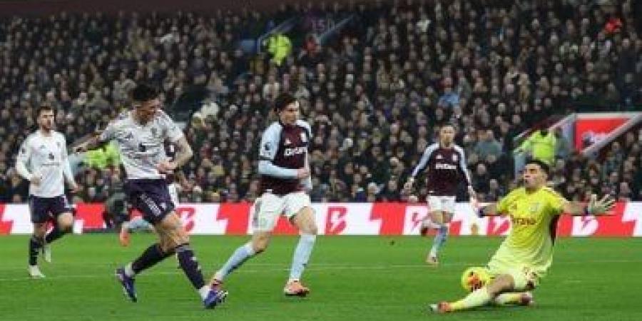 نتيجة مباراة أستون فيلا ضد مان يونايتد في الدوري الإنجليزي