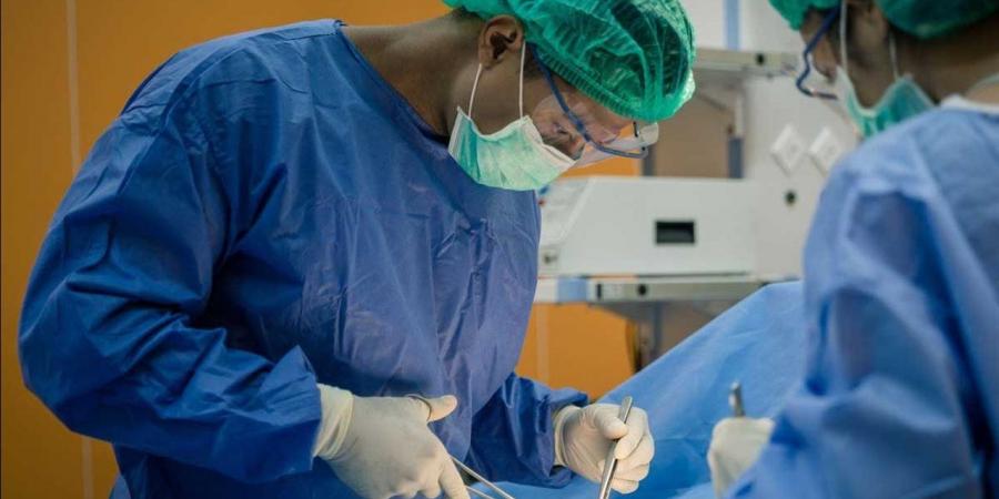 هل
      يتم
      إدراج
      الرغبة
      في
      التبرع
      بالأعضاء
      بالبطاقة
      الشخصية؟..
      طبيب
      يوضح