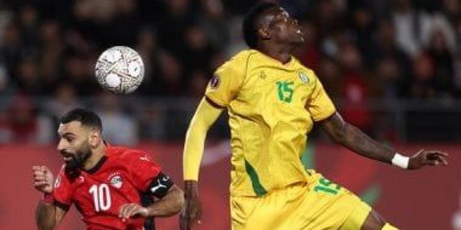 منتخب مصر يضغط لإدارك التعادل وزيمبابوى تحافظ على هدف التقدم بعد 60 دقيقة.. صور