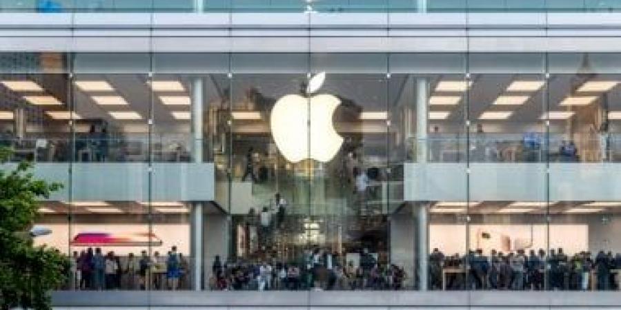إيطاليا تغرّم آبل 115 مليون دولار لانتهاكات بمتجر التطبيقات