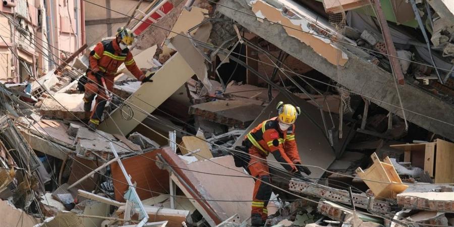 بريطانيا
      تحذر
      من
      اجراء
      انتخابات
      حاليا
      في
      ميانمار:
      "تنطوي
      على
      مخاطر"
