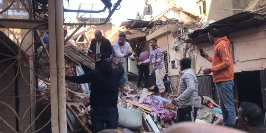 انتشال
      3
      جثامين
      و8
      مصابين..
      استمرار
      أعمال
      ألبحث
      عن
      ضحايا
      عقار
      إمبابة