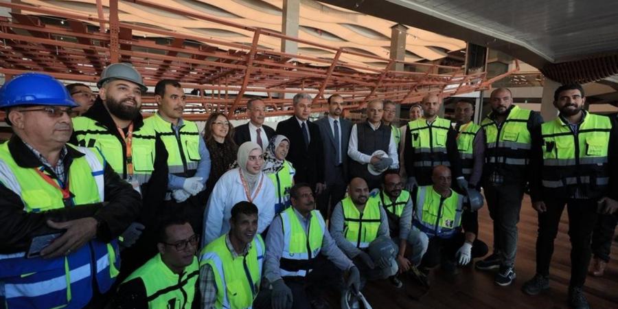 لأول
      مرة..
      المتحف
      الكبير
      يتيح
      للزائرين
      مشاهدة
      الآثار
      منذ
      اكتشافها