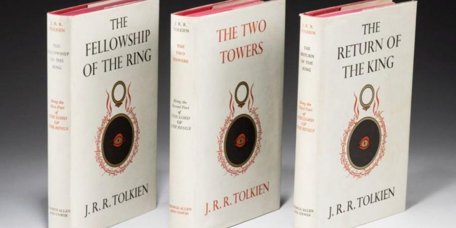 الطبعة الأولى من ثلاثية سيد الخواتم تحطم رقما قياسيا جديدا فى المزادات