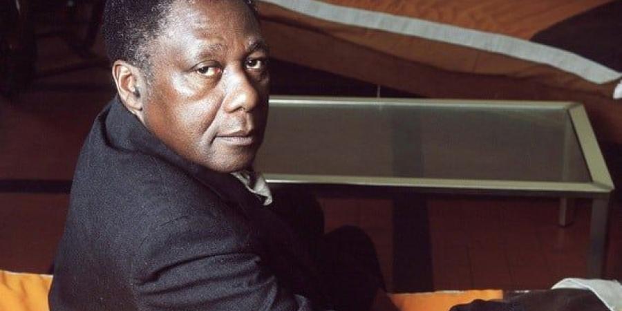 الكاميرون Vs الجابون بأمم أفريقيا.. أبرز كتاب الدولتين