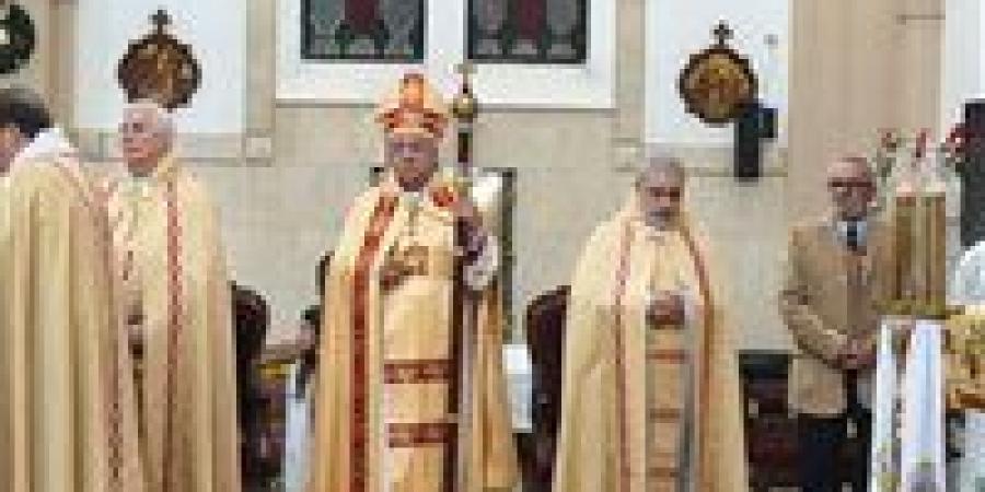 المطران
      شيحان
      يترأس
      قداس
      عيد
      الميلاد
      المجيد
      بكاتدرائية
      القديس
      يوسف
      بالظاهر