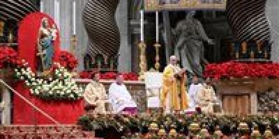 قداسة
      البابا
      لاون
      الرابع
      عشر:
      في
      الطفل
      يسوع
      يمنح
      الله
      البشرية
      ذاته
      ويهب
      العالم
      حياةً
      جديدة