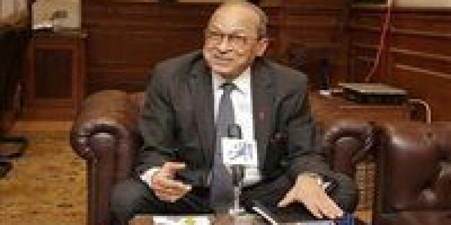 د.حماد
      عبدالله
      يكتب:
      مازالت
      "
      الغولة
      "
      فى
      واحات
      مصر
      !!