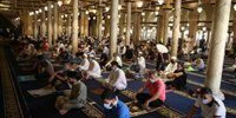 صلاة
      الجمعة
      للمرأة
      في
      المسجد..
      رخصة
      شرعية
      وآداب
      واجبة