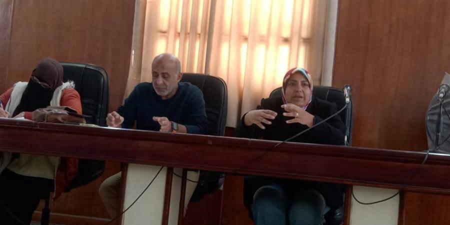 رئيس حي العجمي تترأس اجتماع اللجنة الإشرافية لمحو الأمية تنفيذًا لتوجيهات محافظ الإسكندرية