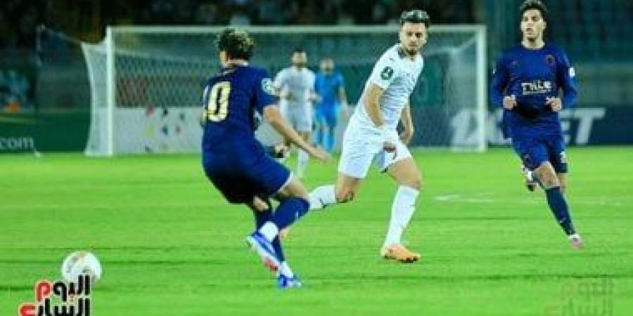 بدلاء الزمالك يخوضون تدريبات بدنية واحتفالات جماهيرية بعد الفوز على المصرى