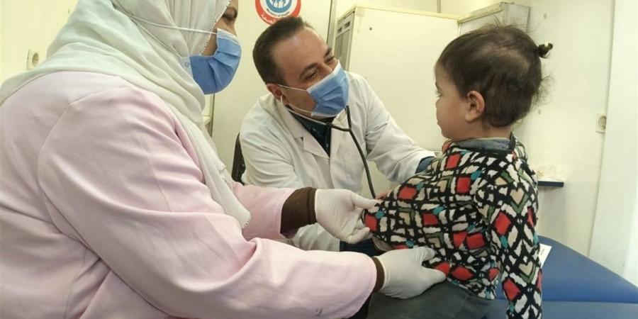صحة المنيا: 9 قوافل طبية مجانية تخدم 6643 مواطنًا خلال مارس 2026