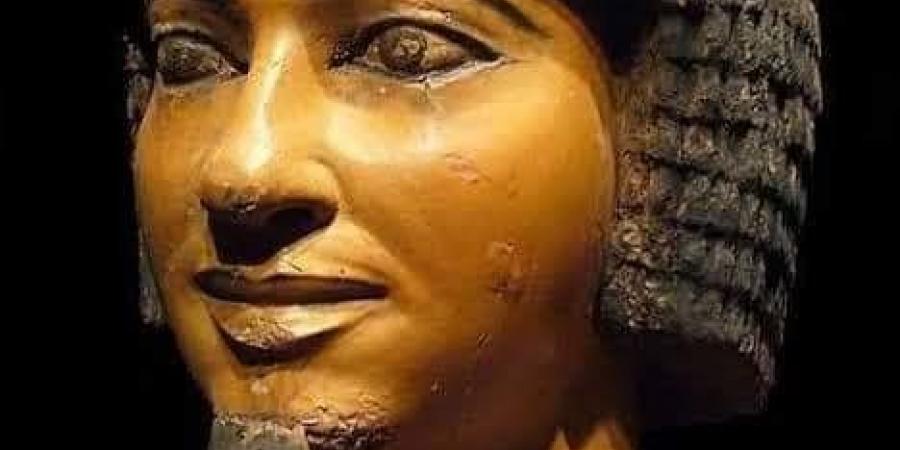 "خذ نصيحة الجاهل كما تأخذ من العالم".. وصايا "بتاح حتب" لابنه