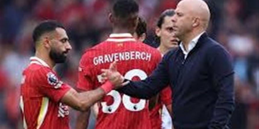 أرني سلوت: تركيزنا على الفريق بأكمله وإهدار صلاح ركلة الجزاء طبيعي