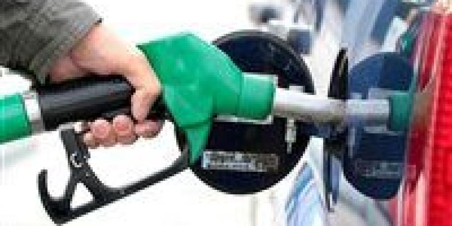 ارتفاع الأسعار يفرض تغييرات.. دليل المواطن لتوفير الوقود 2026