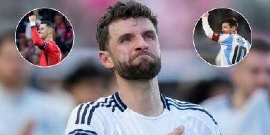 جيجز ومولر يتفوقان على ميسي ورونالدو فى رقم تاريخي مميز