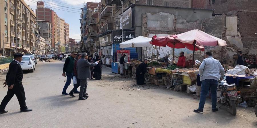 محافظ الدقهلية يتابع ميدانياً شوارع المنصورة ويؤكد: لا تهاون مع الإشغالات وتحسين مستوى النظافة أولوية