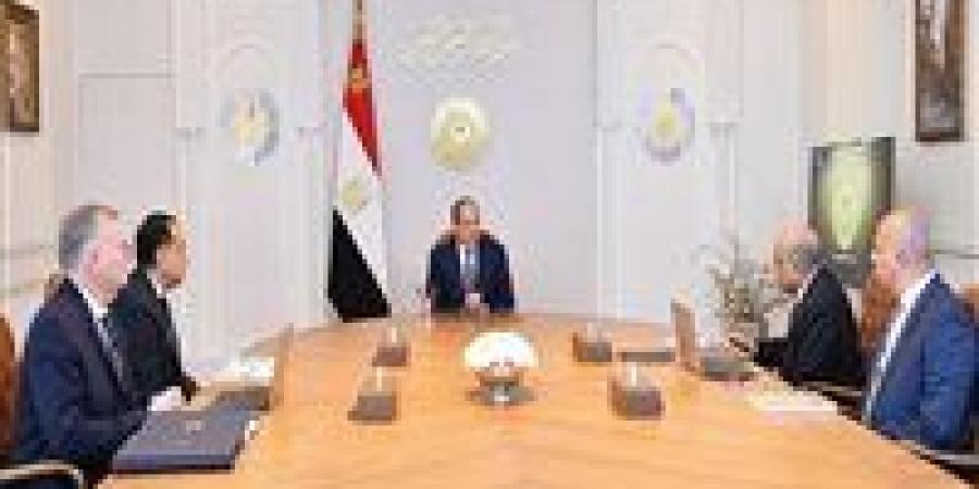 الرئيس السيسي يوجه بتعزيز الطاقة المتجددة وتحقيق مزيج طاقة مستدام