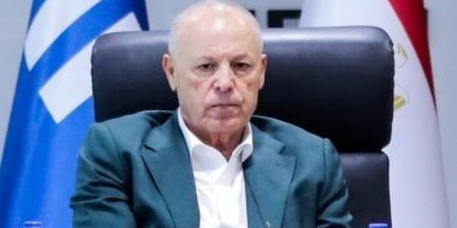 أبو ريدة يهنئ طاقم التحكيم المصري بالتواجد فى القائمة النهائية للمونديال