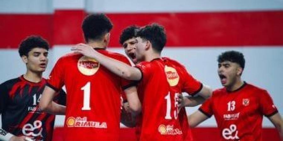 الأهلى يهزم الجزيزة و يتأهل إلي نهائي كأس مصر لرجال الطائرة