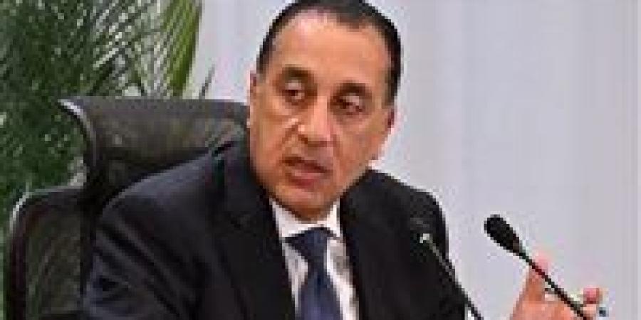 الوزراء: نعمل على تنفيذ توجيهات الرئيس السيسي بشأن توفير احتياطي استراتيجي من السلع الرئيسية