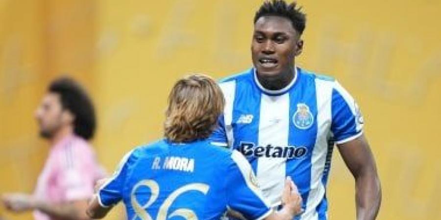 بورتو ضد نوتنجهام فورست.. تعادل مثير يحسم ذهاب ربع نهائي الدوري الأوروبي