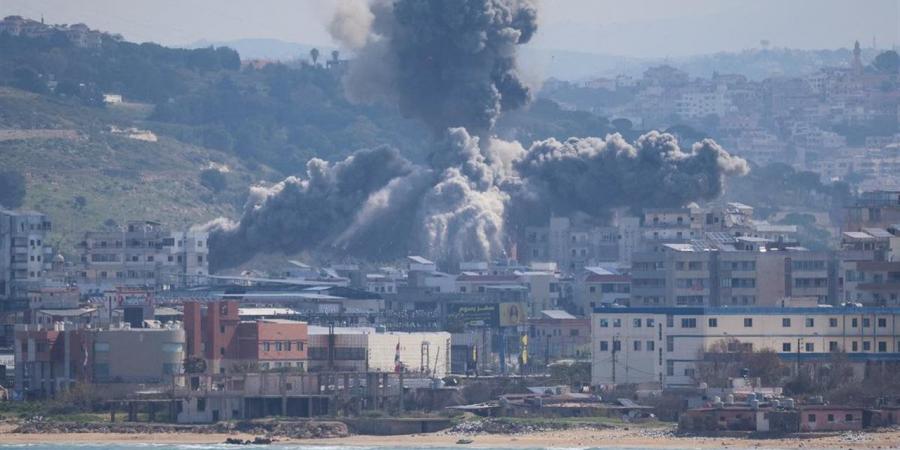 إعلامي لبناني لـ"الدستور": المفاوضات الإيرانية الأمريكية في باكستان تواجه اختبارًا حاسمًا