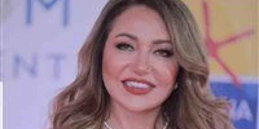 ليلى علوي توجه رسالة مؤثرة لأهالي لبنان.. فماذا قالت ؟