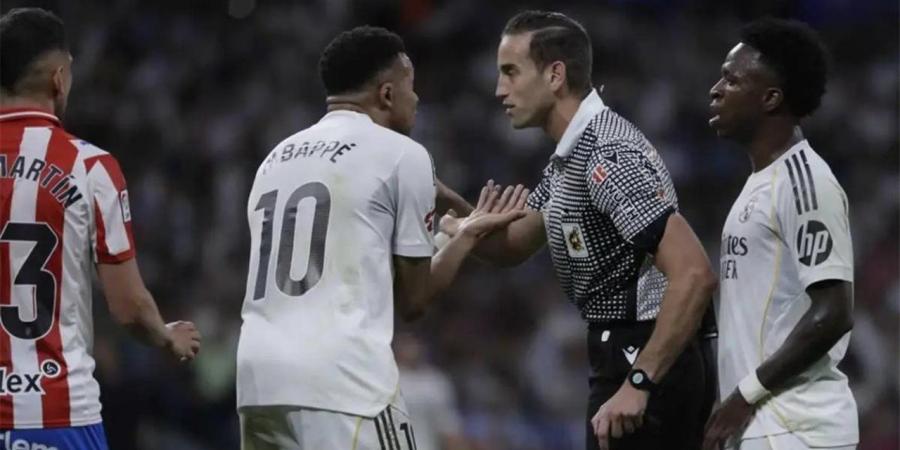 خبير تحكيمى يحسم الجدل: لا ركلة جزاء لمبابى أمام جيرونا