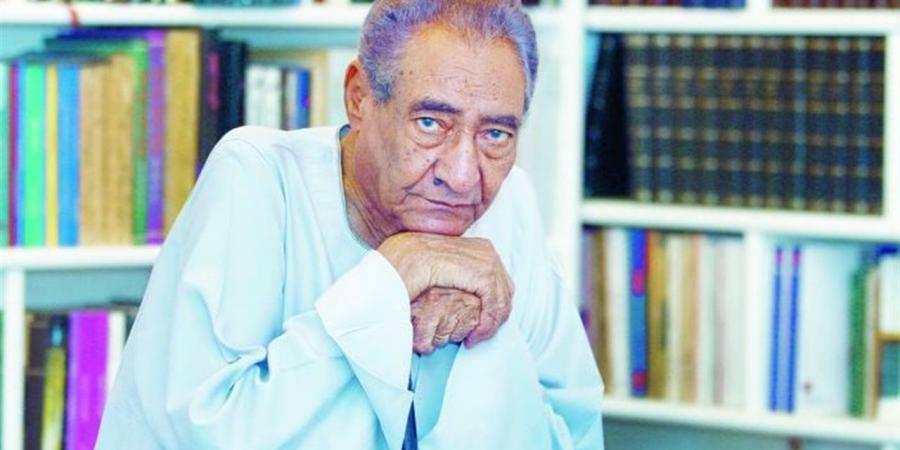 كيف أعاد عبد الرحمن الأبنودي تشكيل الشعر العامي في مصر؟