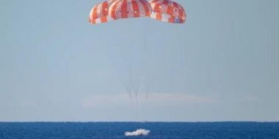 رواد فضاء أرتميس 2 يعودون إلى الأرض بعد مهمة ناسا التاريخية إلى القمر