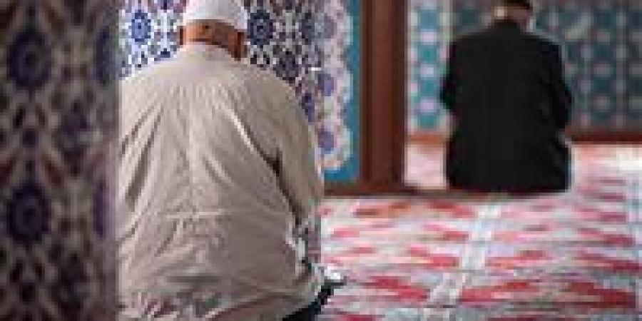 مواقيت الصلاة اليوم السبت لحظة بلحظة.. اعرف توقيت كل صلاة