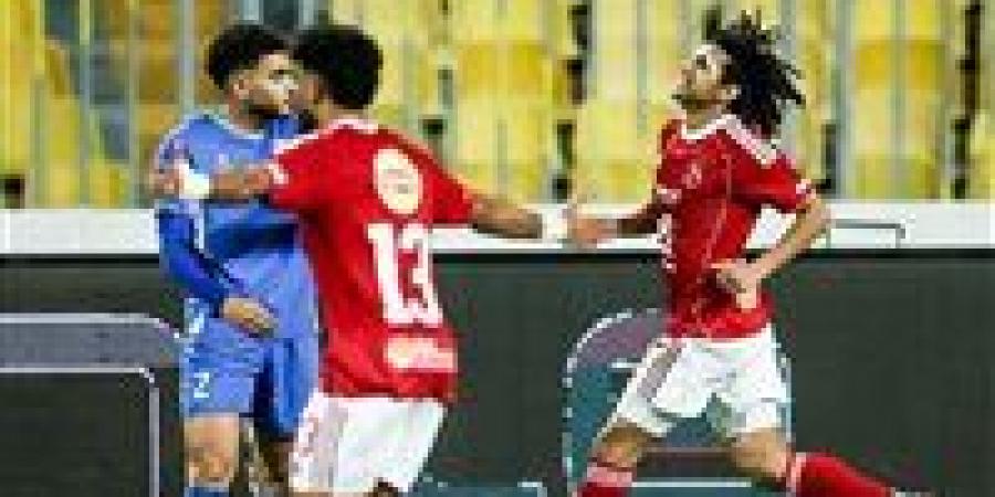 تفوق المارد الأحمر.. تعرف على تاريخ مواجهات الأهلي وسموحة قبل لقاء الليلة بالدوري