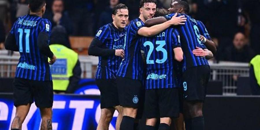 إنتر يهزم كومو بصعوبة في الدوري الإيطالي