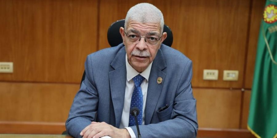 رئيس جامعة المنوفية يعلن رفع درجة الاستعداد بالمستشفيات الجامعية خلال عيد القيامة المجيد