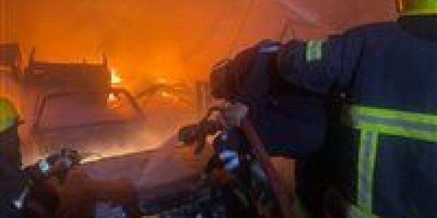 تفاصيل حريق ورشة بالحرفيين دون إصابات.. وانتداب المعمل الجنائي