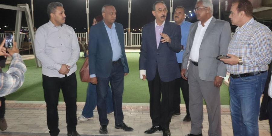 احتفالات شم النسيم.. جولة مسائية لمتابعة انتظام الخدمات بحدائق سوهاج