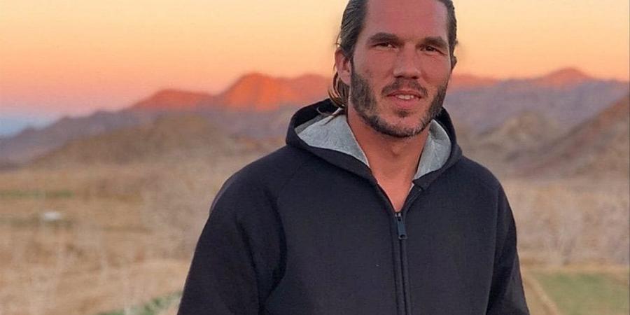 فرنسي يواجه مطالب ضريبية بعد قضائه ثلاث سنوات في سجن بإيران وسط اعتذار رسمي