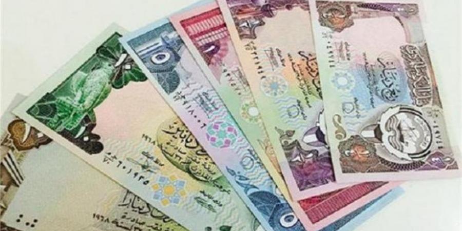 سعر الدينار الكويتي اليوم الاثنين 13-4-2026 أمام الجنيه في البنوك المحلية
