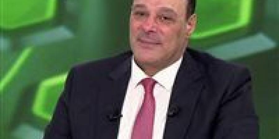 عصام عبدالفتاح رئيس لجنة الحكام السابق يطالب بالشفافية في قرارات اتحاد الكرة