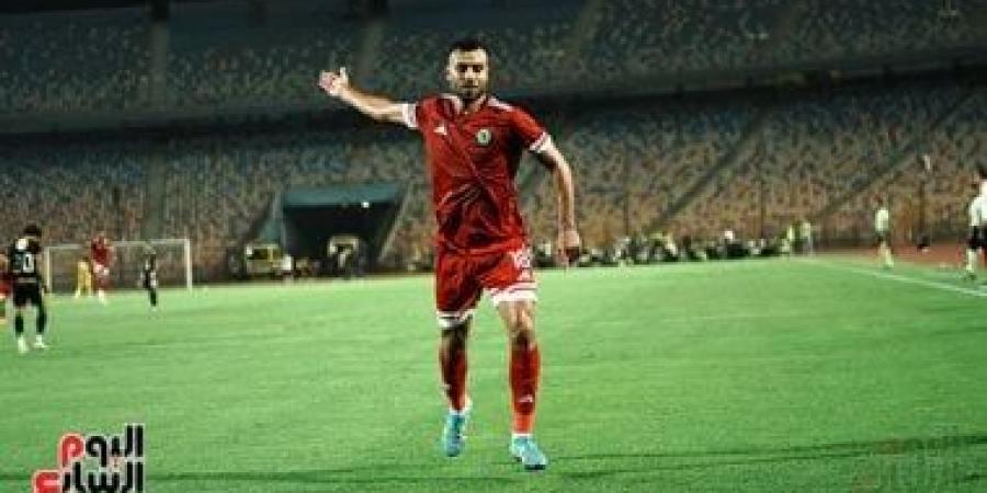 مودرن سبورت يفسخ تعاقده مع حسام حسن بالتراضى