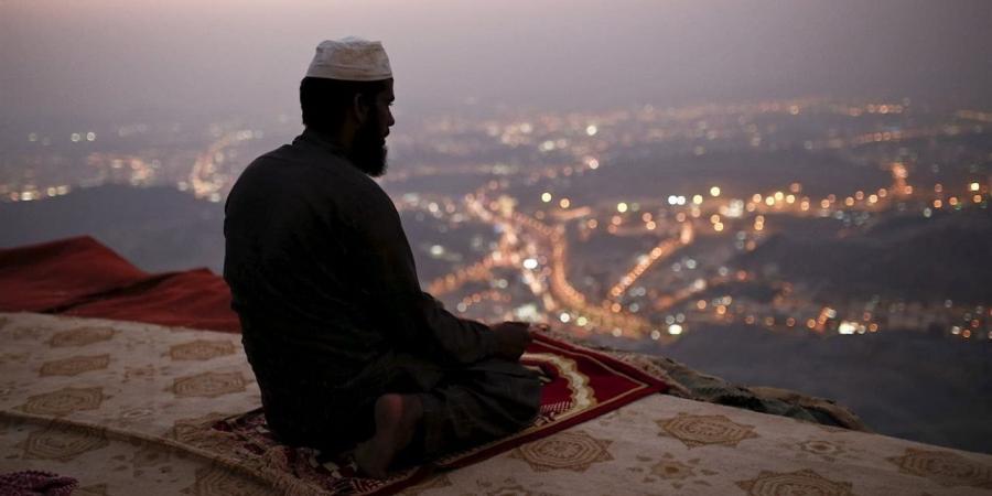 هل يجوز أداء صلاة الفجر بعد شروق الشمس؟