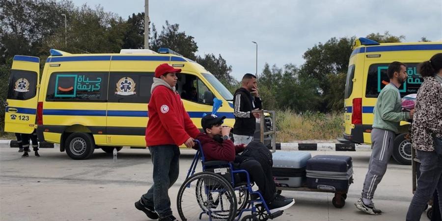 الهلال الأحمر يُطلق قافلة مساعدات جديدة إلى الأشقاء في غزة ضمن "زاد العزة"